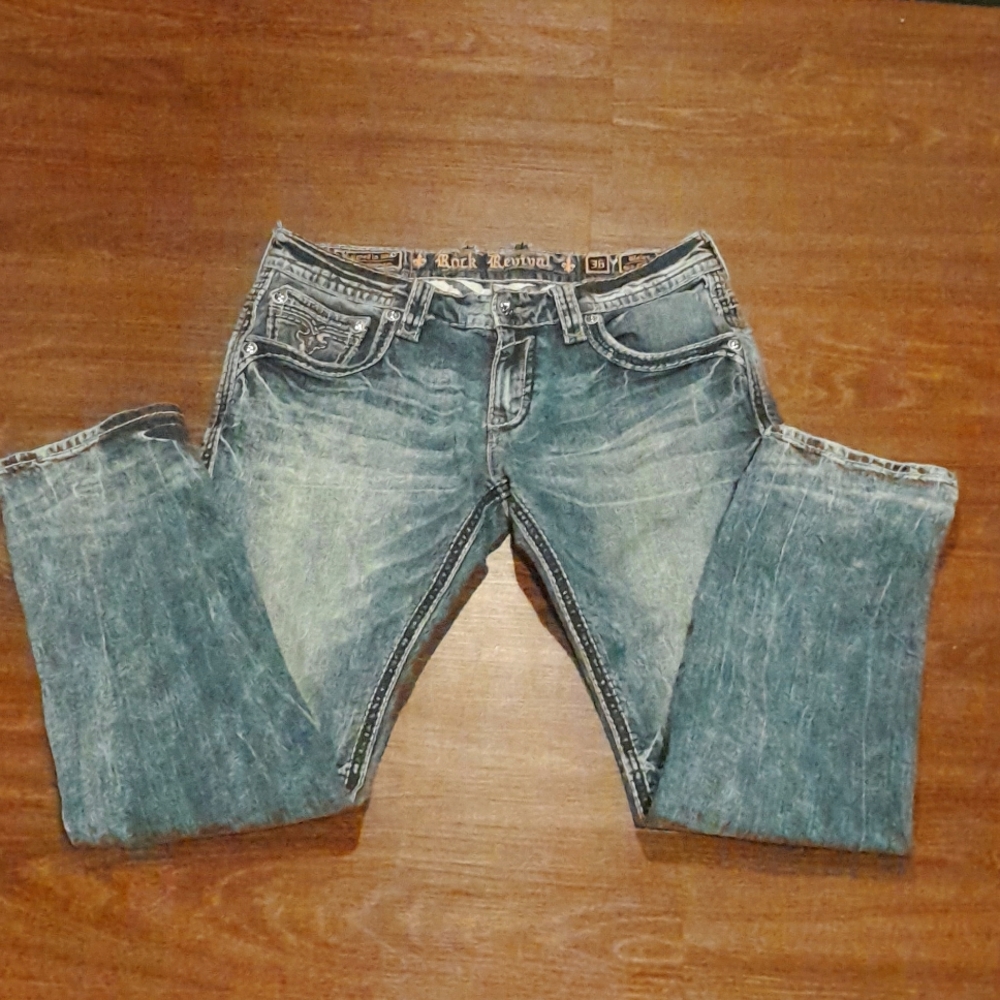 Mens rock revival jeans 36 straight
